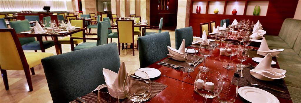 Ramada By Wyndham Vasundhara Hotel 4*