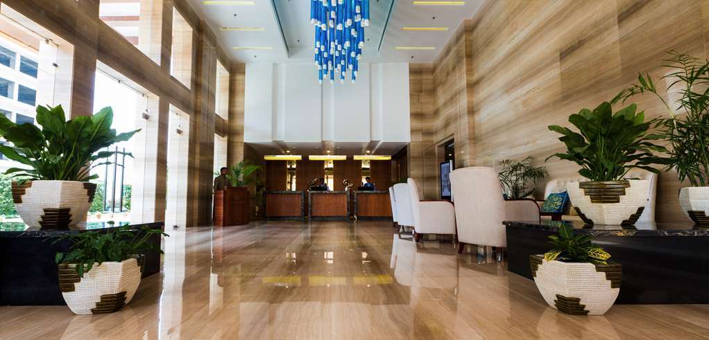 Ramada By Wyndham Vasundhara 4*